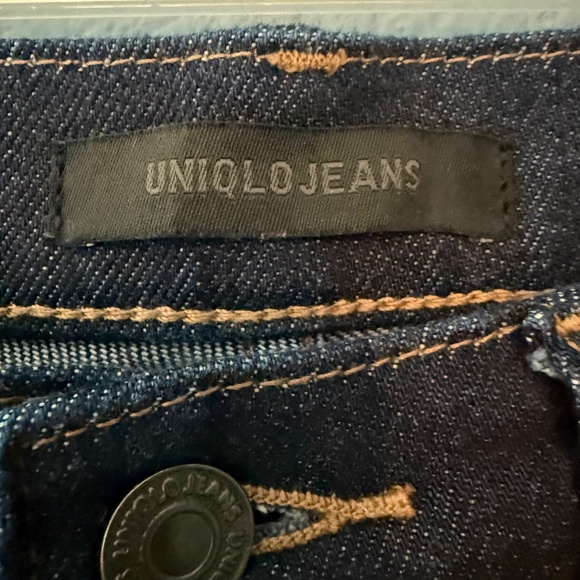 UNIQLO STRAIGHT LEG DARK DENIM JEANS SIZE 29 - Picture 3 of 9
